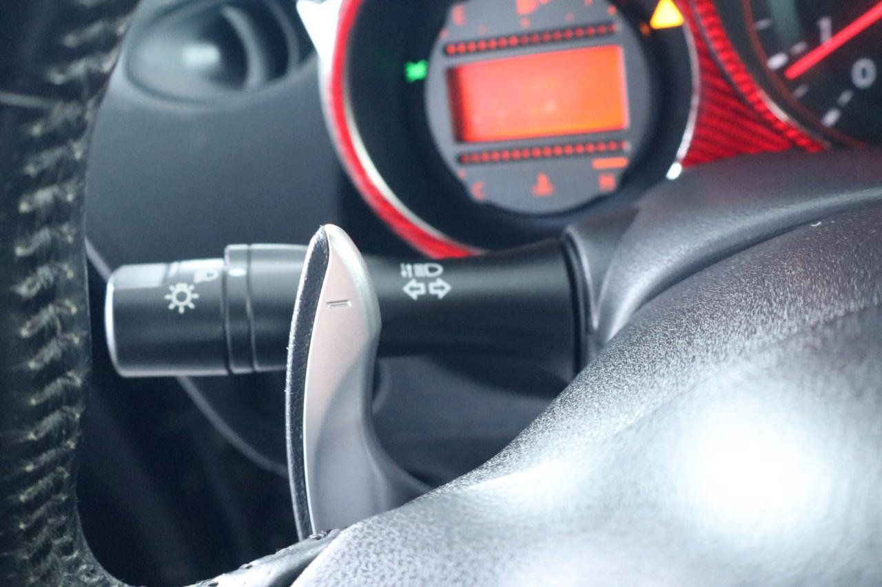 Used 2015 Nissan 370Z Coupe RWD image 30