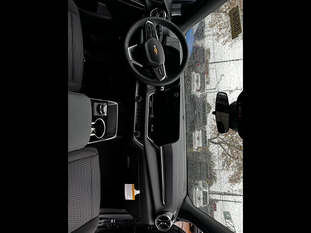 New 2027 Chevrolet Equinox LT FWD image 10