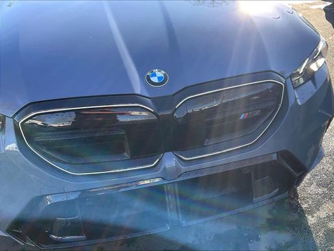 Used 2026 BMW M5 w/ Carbon Package image 32