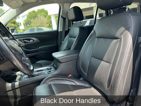 Used 2020 Chevrolet Traverse Premier w/ Redline Edition FWD image 9