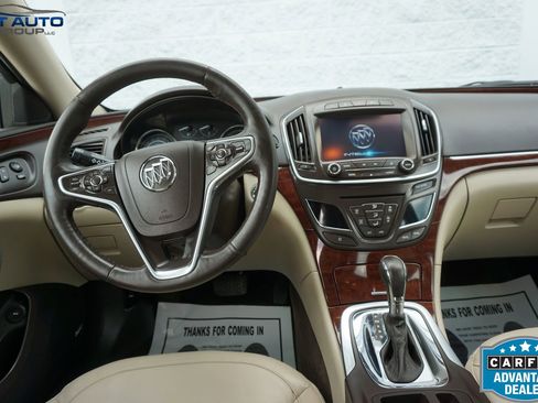 Used 2016 Buick Regal Premium w/ Driver Confidence Package #2 FWD image 29