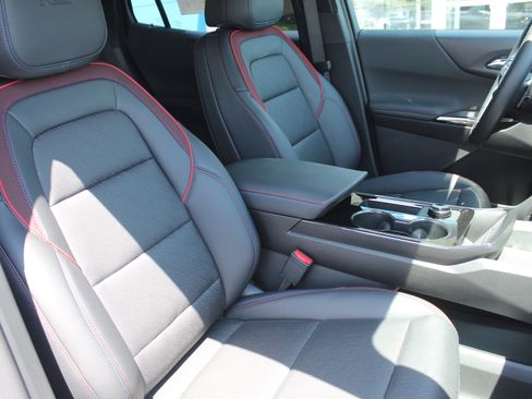 New 2026 Chevrolet Equinox RS AWD/4WD image 14