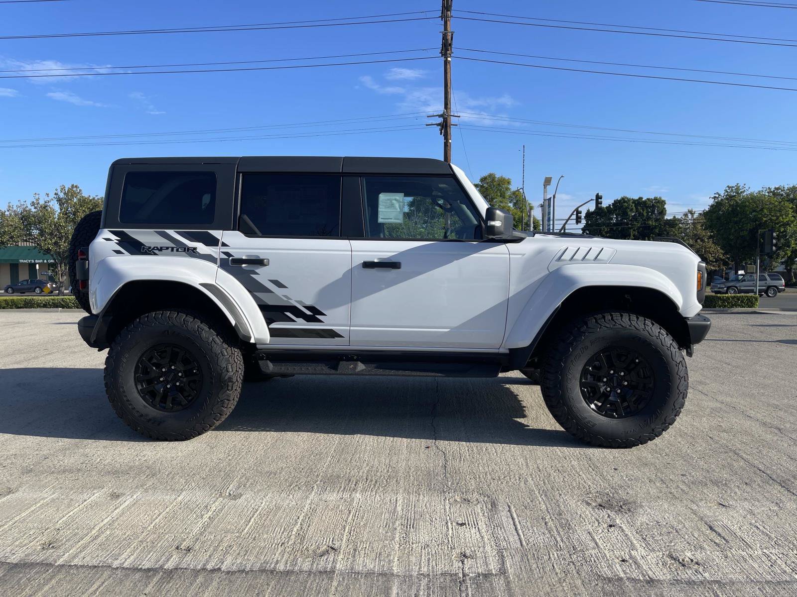 New 2026 Ford Bronco Raptor AWD/4WD image 2