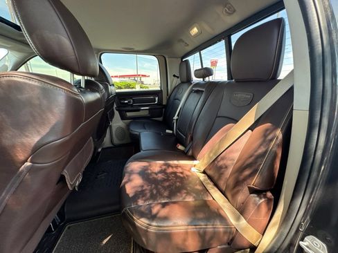 Used 2018 RAM 3500 Laramie Longhorn AWD/4WD image 36