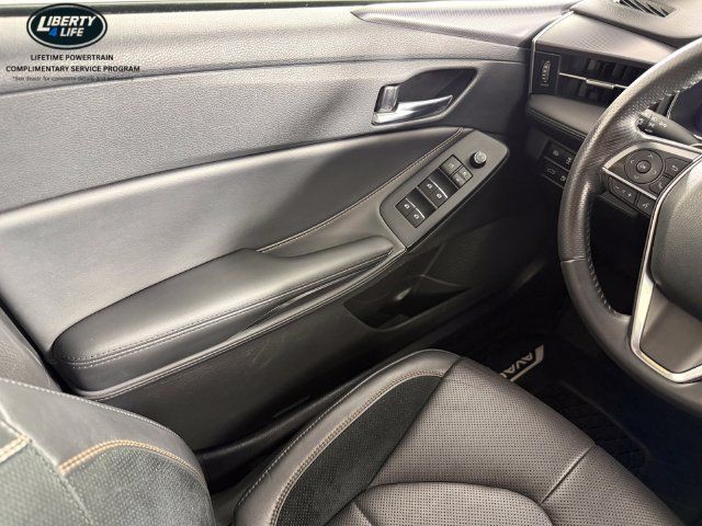 Used 2021 Toyota Avalon XSE FWD image 32
