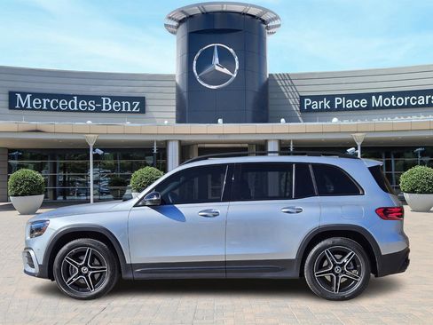 Certified 2024 Mercedes-Benz GLB 250 image 3