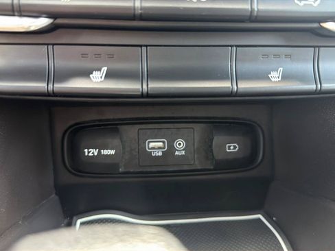 Used 2020 Hyundai Santa Fe SEL AWD/4WD image 18