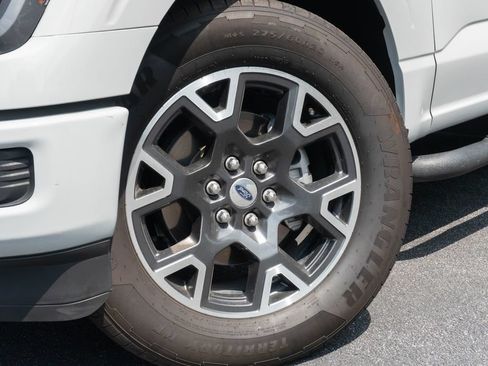 Used 2024 Ford F150 STX RWD image 2
