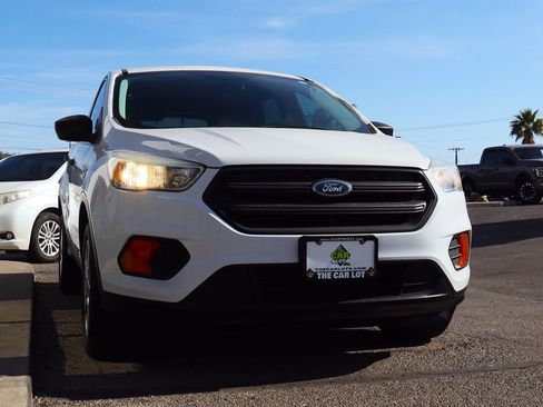 Used 2017 Ford Escape S image 18