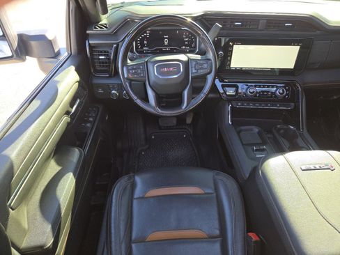 Used 2024 GMC Sierra 3500 AT4 w/ AT4 Premium Plus Package image 34