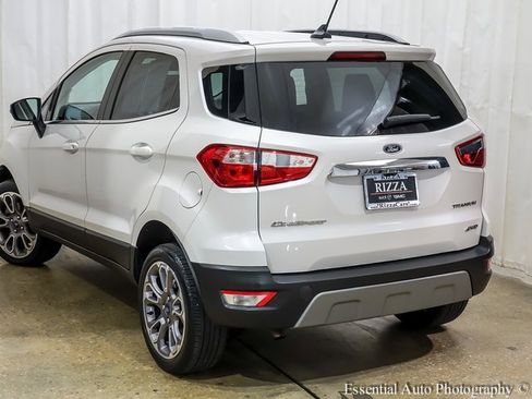 Used 2022 Ford EcoSport Titanium image 4
