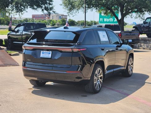 New 2025 Jeep Wagoneer S Limited image 4