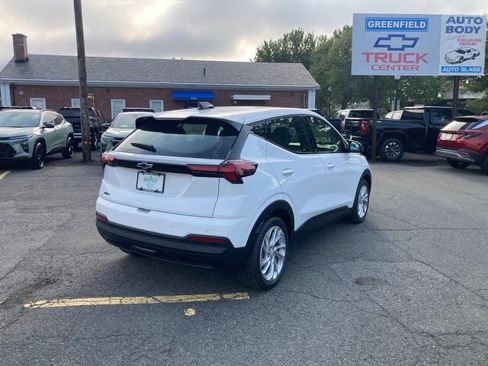 New 2027 Chevrolet Bolt LT w/ Comfort Package FWD image 26