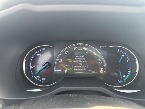 Used 2023 Toyota RAV4 SE w/ Weather & Moonroof Package image 16