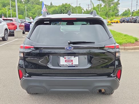Used 2026 Subaru Forester Premium AWD/4WD image 4
