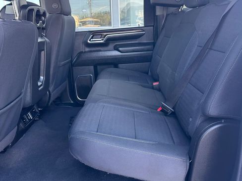 Used 2024 Chevrolet Silverado 2500 LT image 19