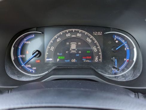 Used 2024 Toyota RAV4 XLE image 28