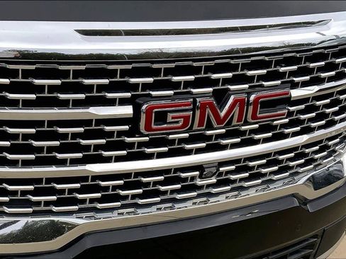 Used 2021 GMC Acadia Denali w/ Denali Ultimate Package image 31