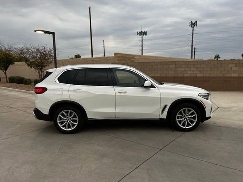 Used 2023 BMW X5 sDrive40i image 3