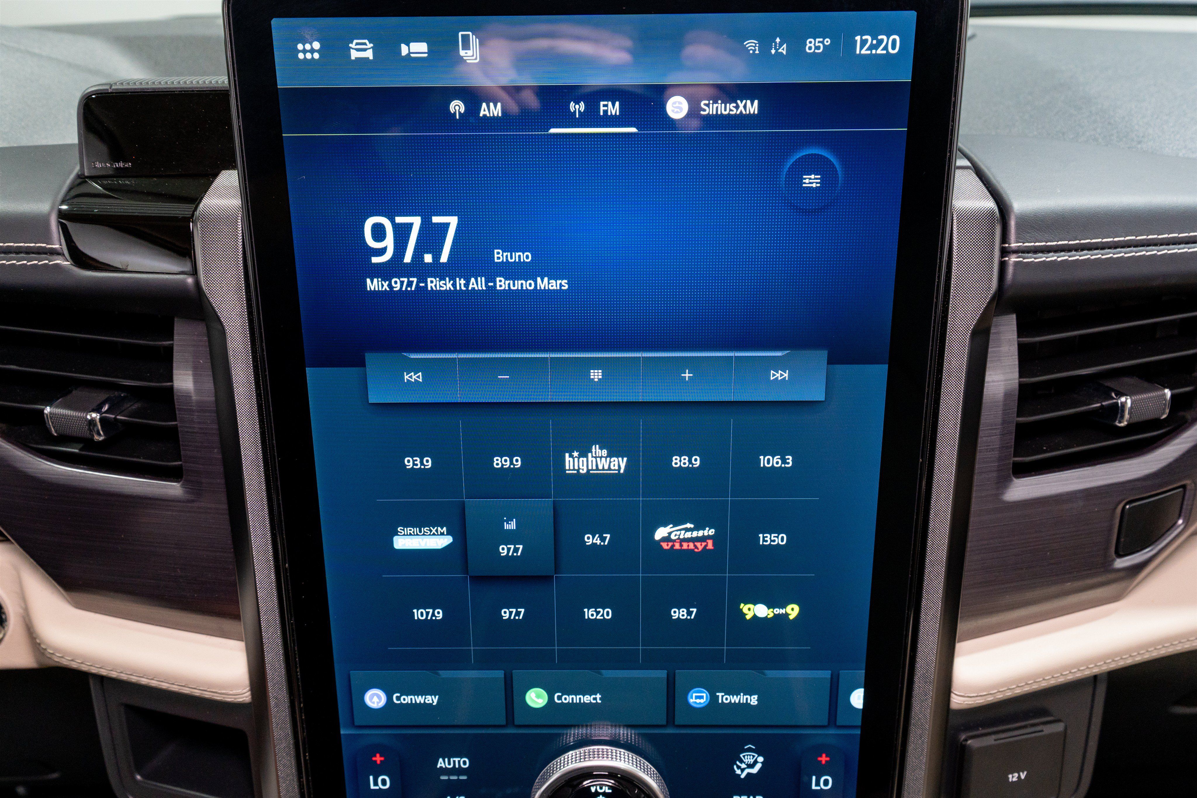 Used 2022 Ford Expedition Max Platinum AWD/4WD image 21