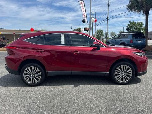 Certified 2022 Toyota Venza Limited w/ Advanced Technology Package AWD/4WD image 2