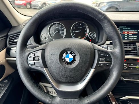 Used 2017 BMW X3 xDrive28i image 17