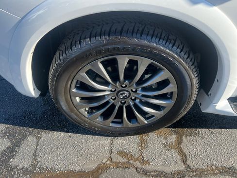 Certified 2024 Nissan Armada Platinum w/ Captain's Chairs Package image 10