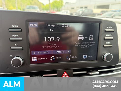 Used 2025 Hyundai Elantra Sport image 12