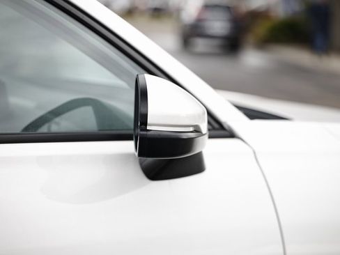 New 2026 Honda HR-V LX image 17