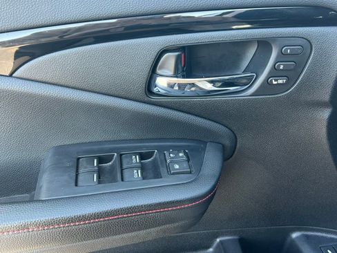 Used 2021 Honda Pilot Black Edition image 25