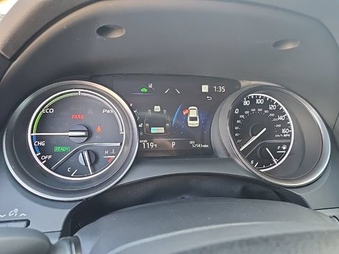 Used 2024 Toyota Camry XSE w/ Navigation Package FWD image 18