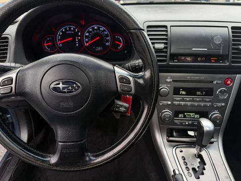 Used 2005 Subaru Outback 2.5XT Limited image 19