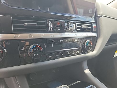 New 2026 Nissan Pathfinder SL w/ Cargo Package FWD image 27