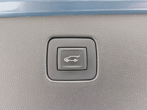 Certified 2025 Buick Envista Avenir image 30