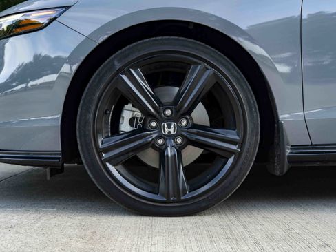 Used 2025 Honda Accord Sport image 14