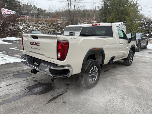 New 2026 GMC Sierra 3500 SLE image 5