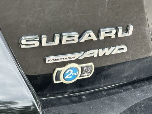 Used 2013 Subaru Crosstrek 2.0i Limited AWD/4WD image 16