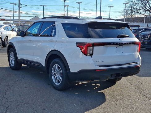 New 2026 Ford Explorer Active image 11
