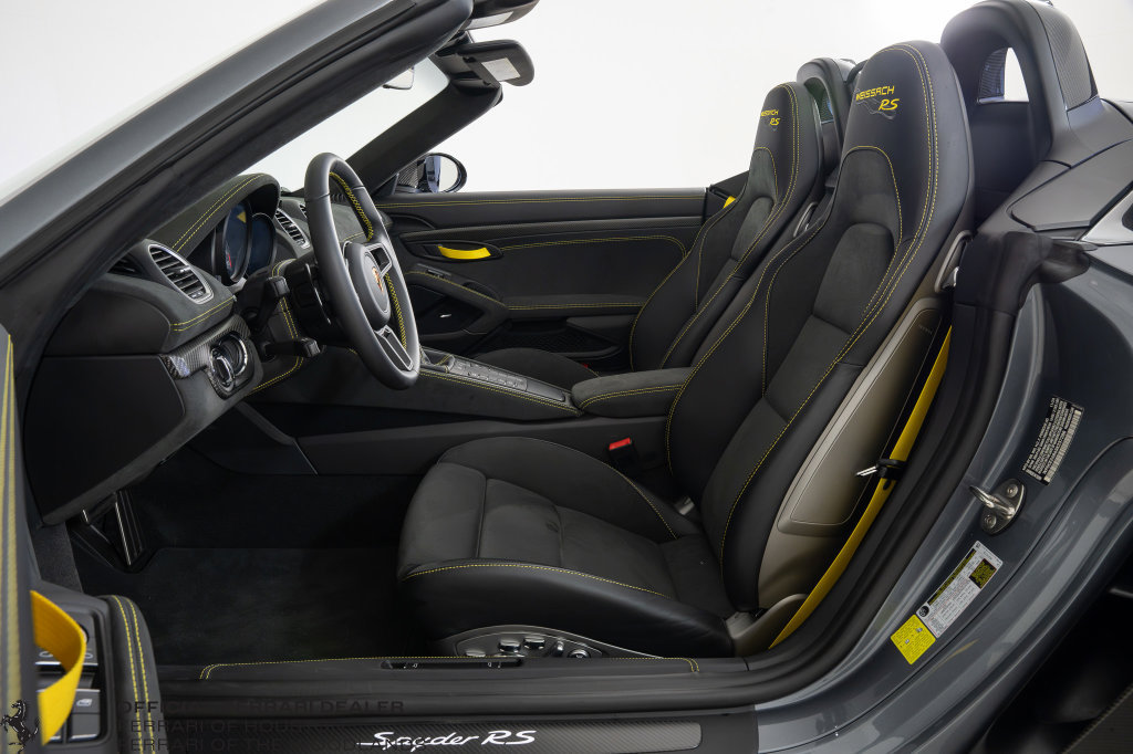 Used 2025 Porsche 718 Boxster Spyder RS RWD image 5