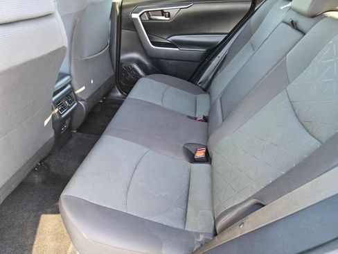 Used 2024 Toyota RAV4 XLE AWD/4WD image 15