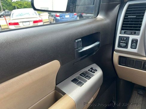 Used 2008 Toyota Sequoia SR5 RWD image 9