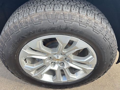 Certified 2024 Chevrolet Silverado 1500 LTZ image 11