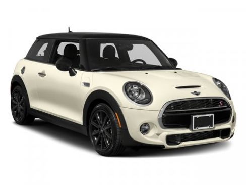 Used 2017 MINI Cooper S image 6