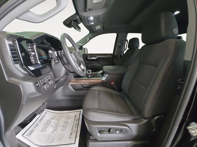 Used 2026 Chevrolet Silverado 1500 RST AWD/4WD image 11
