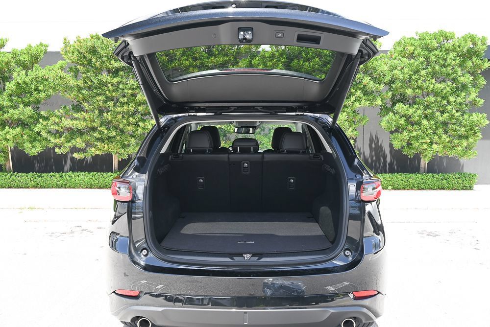 Certified 2025 MAZDA CX-5 AWD 2.5 S w/ Preferred Package image 6