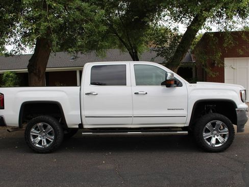 Used 2017 GMC Sierra 1500 SLT image 3