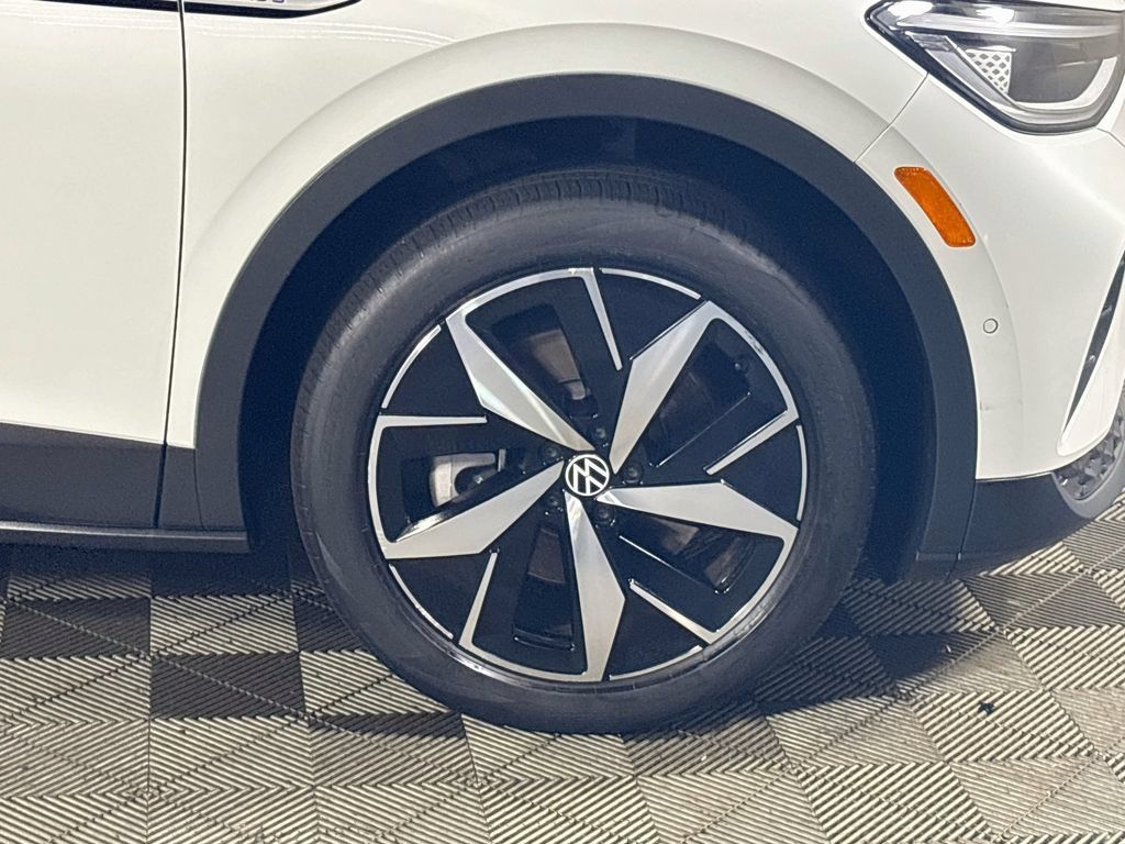 Used 2023 Volkswagen ID.4 Pro S AWD/4WD image 25