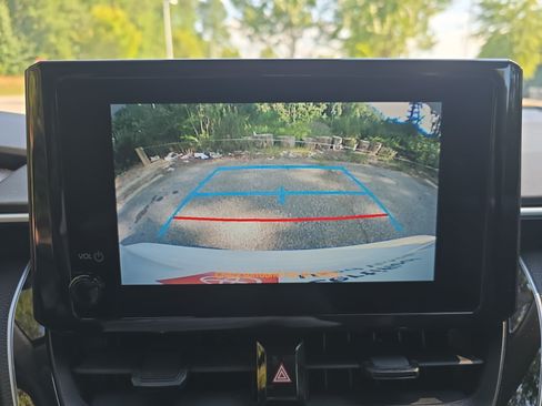 Used 2024 Toyota Corolla LE FWD image 23