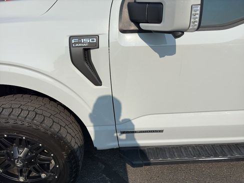 Used 2023 Ford F150 Lariat w/ Equipment Group 502A High AWD/4WD image 9
