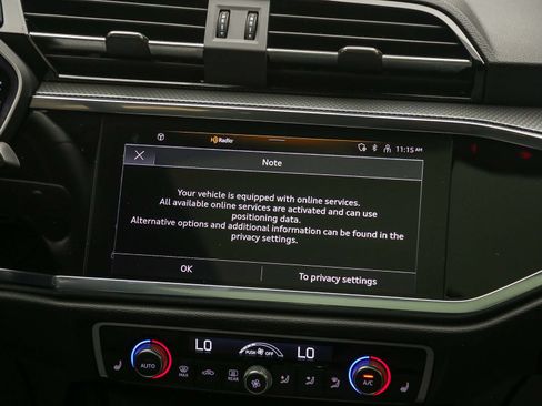 Certified 2025 Audi Q3 2.0T Premium Plus w/ Premium Plus Package AWD/4WD image 15